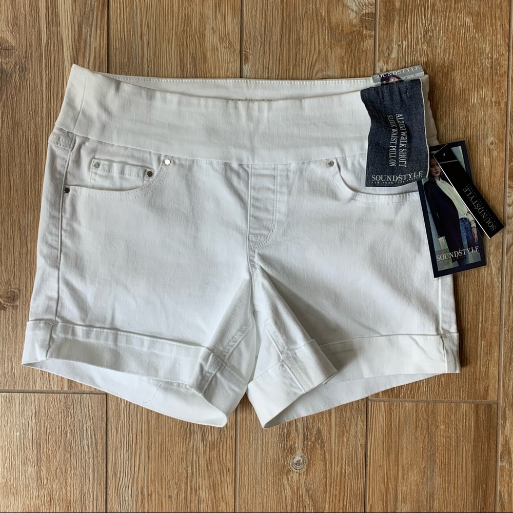 NWT Pull On Jean shorts by Soundstyle